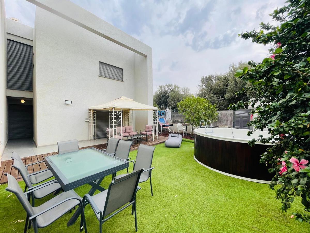 Villa סוויטת עלית בריכה מחוממת à Poriyya Extérieur photo
