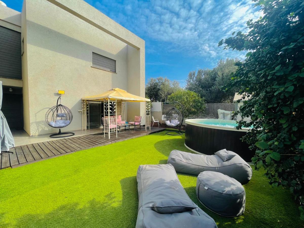 Villa סוויטת עלית בריכה מחוממת à Poriyya Extérieur photo